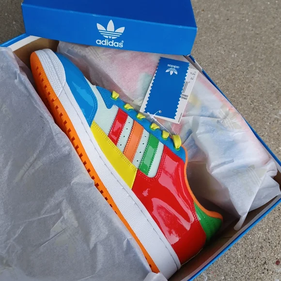 Vintage mens Adidas Centennial Retro sneakers NEW 11.5 - Picture 2 of 3